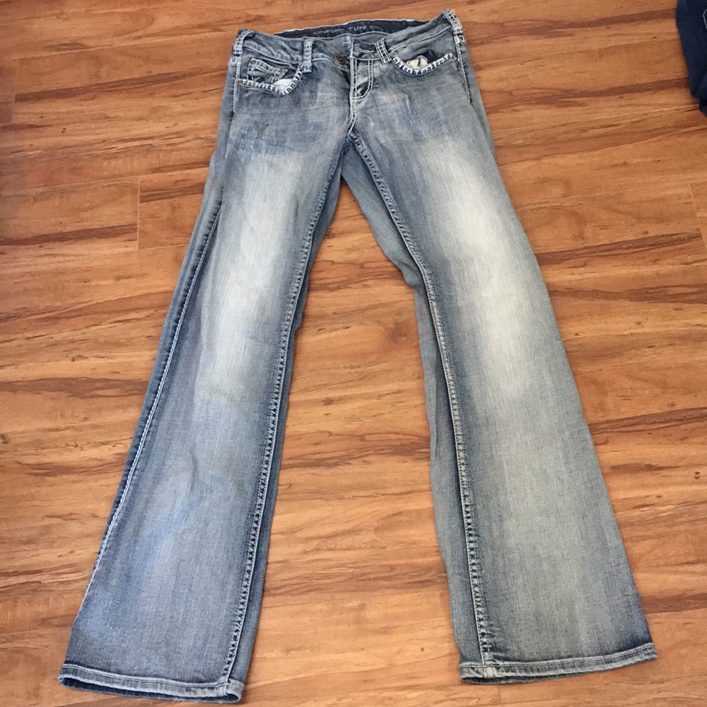 27 x 35 Cowgirl Tuff Jeans